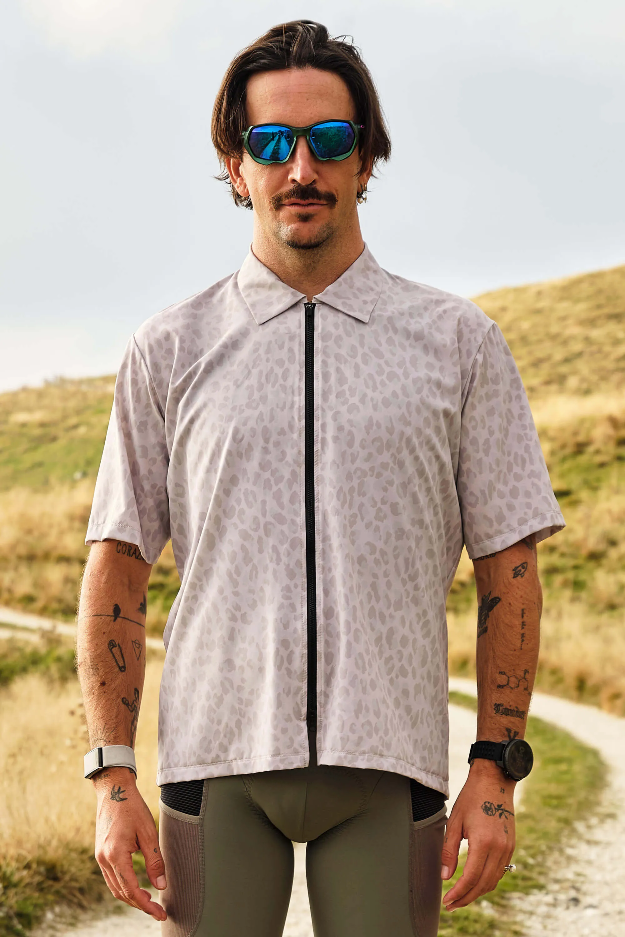 Beyond Gravel Soave Resort Shirt