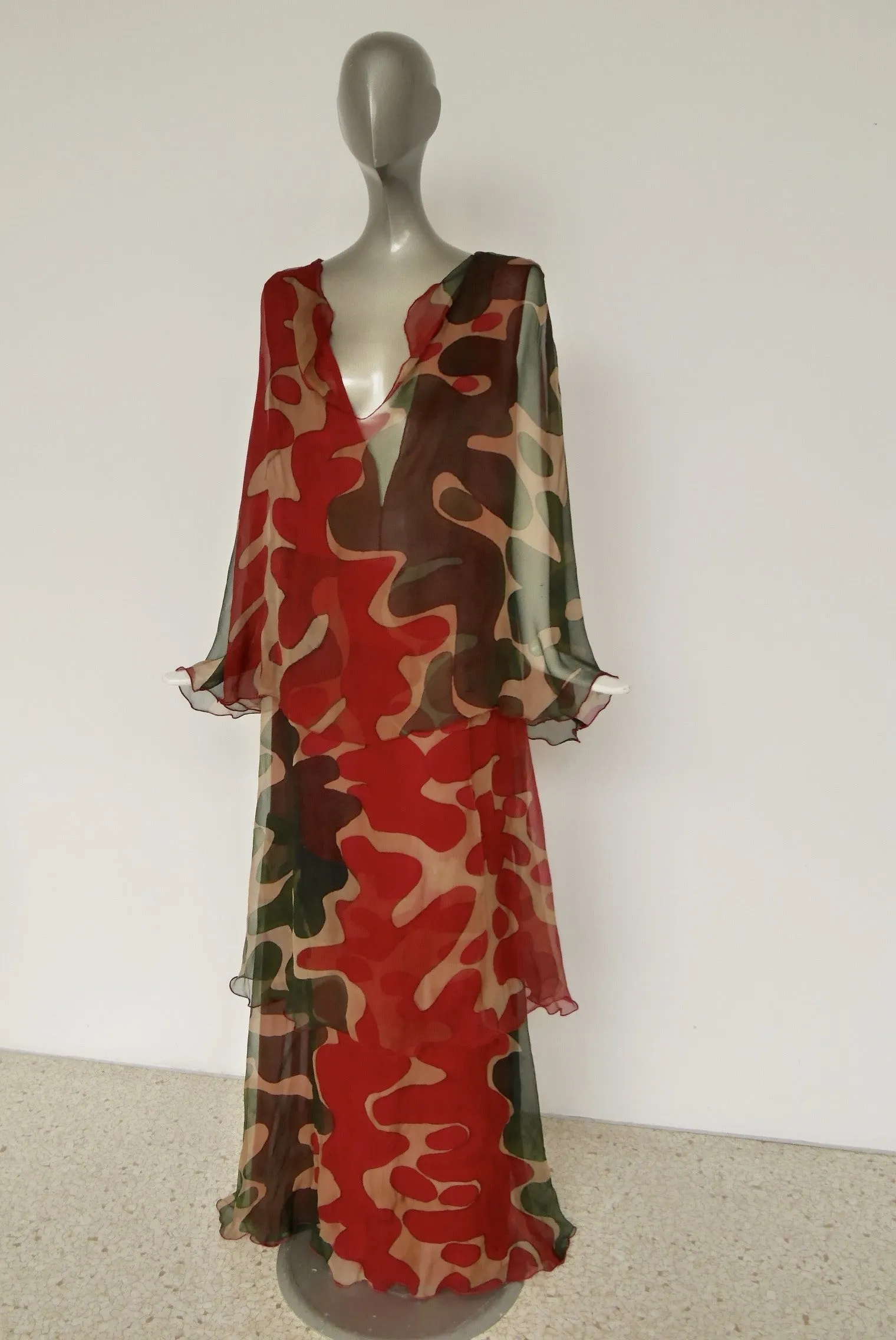 Hanae Mori chiffon kaftan maxi dress, deep v vibrant colors and print.