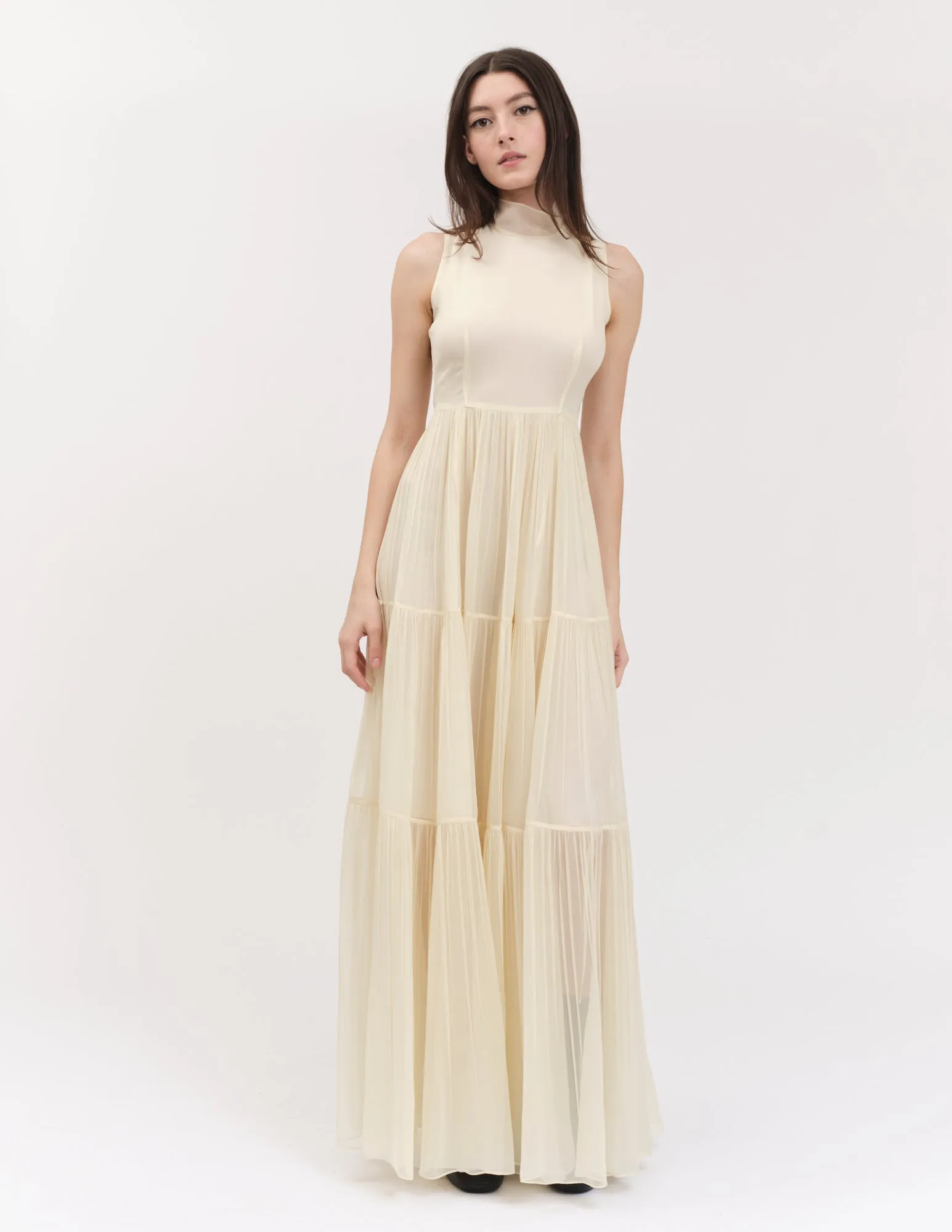 horatio gown