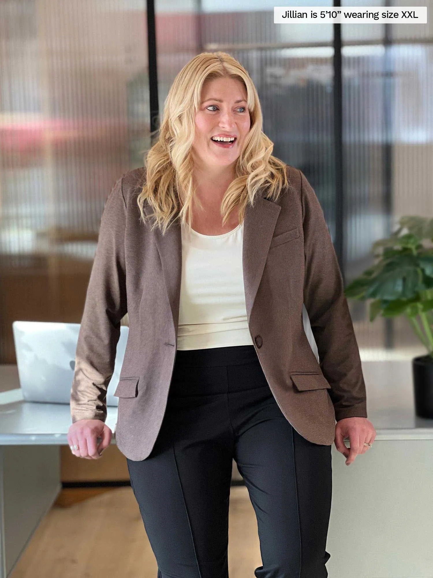 Sienna girlfriend blazer